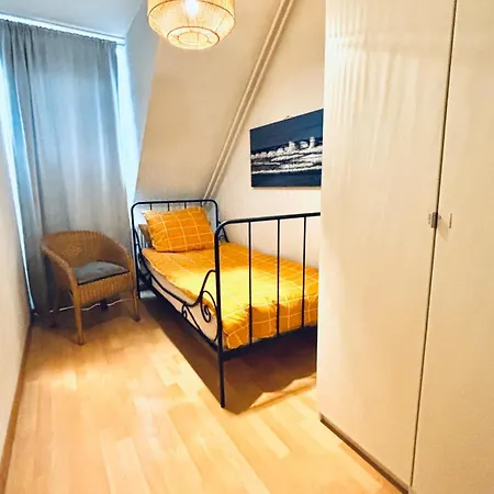 아파트 Entire Home, 3 Bedrooms Garden Strijp Within Ring 에인트호번