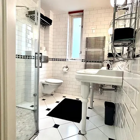 Entire Home, 3 Bedrooms Garden Strijp Within Ring