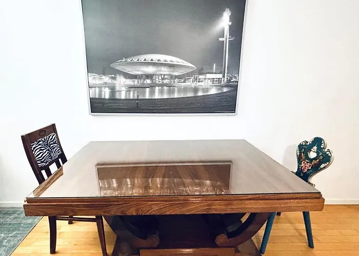 Apartament Entire Home, 3 Bedrooms Garden Strijp Within Ring *